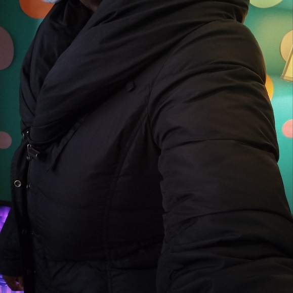 Saks Fifth Avenue Bubble Coat - Picture 8 of 10